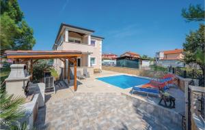 Holiday Home Valbandon I