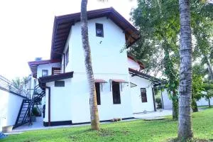 EIGHTy 4 - بيلياندالا