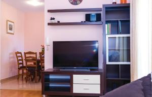 Two-Bedroom Apartment In Biograd
