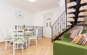 1 Bedroom Nice Apartment In Vrbnik 