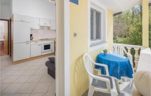 1 Bedroom Stunning Apartment In Porec 