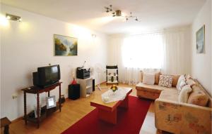1 Bedroom Beautiful Home In Marceljani 