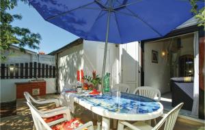 1 Bedroom Nice Home In Cervar Porat