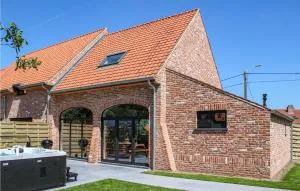 Lovely Home In Diksmuide With Jacuzzi - Houthulst