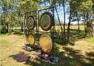 Lodges Shanti Lac Cabanes gites insolites et espace bien-etre Bordeaux : photos des chambres