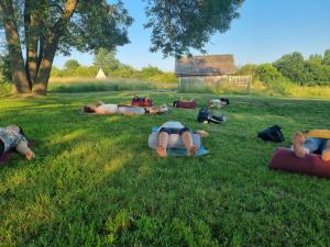 Lodges Shanti Lac Cabanes gites insolites et espace bien-etre Bordeaux : photos des chambres
