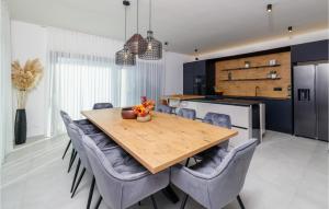 Amazing Home In Klanice With Sauna