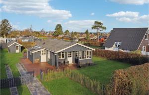 Beautiful Home In Bogense With Wifi