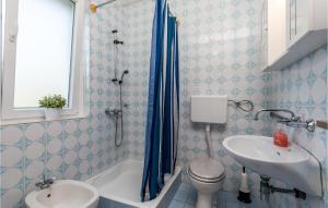 Stunning Apartment In Sveti Juraj