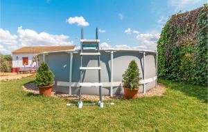 Awesome Home In La Puebla Los Infantes