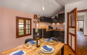 Cozy Apartment In Bribir With Kitchen