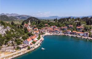 1 Bedroom Nice Home In Rogotin