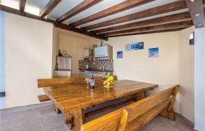 Gorgeous Apartment In Crikvenica With Kitchen 