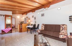 Awesome Home In Veli Losinj 