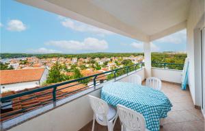 Gorgeous Apartment In Pula With Wifi