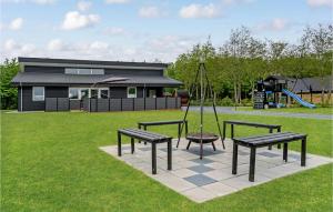 Stunning Home In Hemmet With Wifi