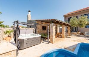 Gorgeous Home In Betina With Kitchen