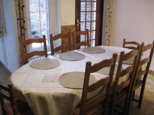 Maisons de vacances Au Val Heureux, meuble 3 etoiles, Clevacances : photos des chambres