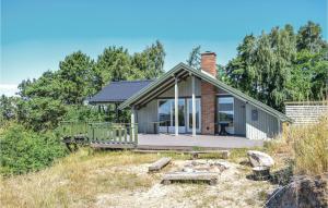 Three-Bedroom Holiday Home In Knebel