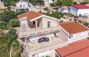 Gorgeous Apartment In Kolan With House Sea View 