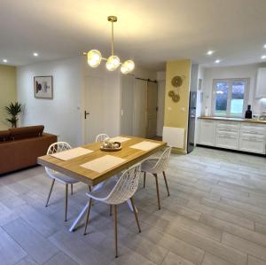 Chill House - Maison 2 chambres - Option Jacuzzi