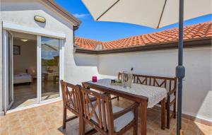 Nice Apartment In Porec With Wifi 