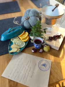 Niebieski Domek nad jeziorem Mazurskie klimaty