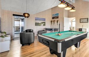 Nice Home In Ringkøbing With Sauna