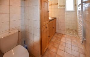 Maisons de vacances Amazing Home In Mazan With Kitchen : photos des chambres