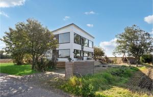 Gorgeous Home In Ebberup With Wifi