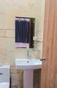 hotel friendz inn - Nūruddīn