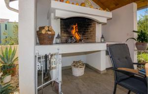 Pet Friendly Apartment In Vrsi-Mulo With Wifi 
