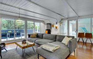 Holiday Home Per Knoldsvej Blåvand Ix