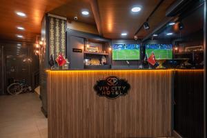 Viv City Hotel