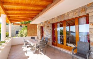 Holiday Home Prizba Bb