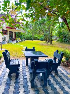 Mangrove Bay Inn