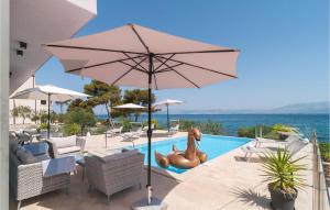 Beach Front Home In Sutivan