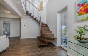 4 Bedroom Gorgeous Home In Krk 