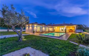 3 Bedroom Awesome Home In Vodnjan