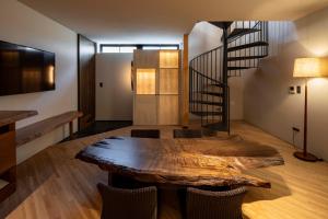 富士山リトリートMUKUten舎 富士宮 MtFuji Retreat MUKUtensha Fujinomiya natural wood retreat hotel