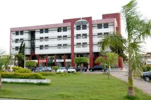 Lord Plaza Hotel - 新维索萨