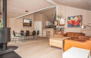 Holiday Home Nøddebakken