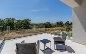 3 Bedroom Stunning Home In Porec