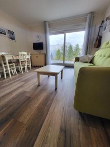 Appartements T2 lumineux en rdc, avec vue panoramique : photos des chambres