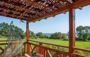 Gorgeous Home In Wolin With Kitchen - Sułomino