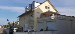 Villa Prince, nur für Handwerker auch langfristig, nähe Ingolstadt - Geisenfeld