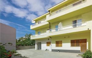 Holiday Apartment Makarska 3