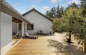 Gorgeous Home In Nørre Nebel With Wifi