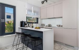 Nice Apartment In Malinska With Wifi 