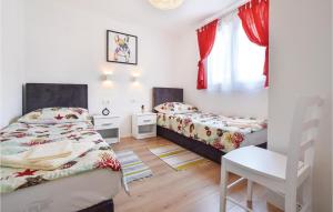 Two-Bedroom Holiday Home In Blato Na Cetini